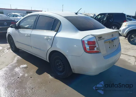 2011 Nissan Sentra 2.0S z USA, uszkodzony, nr VIN 3N1AB6AP8BL661510